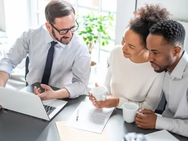 2-buyer-talking-to-lawyer