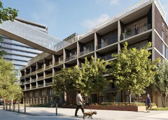 Bridge House at Brightwater Condos — image 3